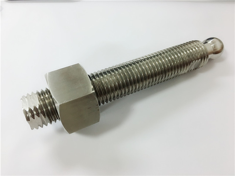 personecigitaj altkvalita cnc-tornilo turnanta titanajn pilkajn kurtenojn